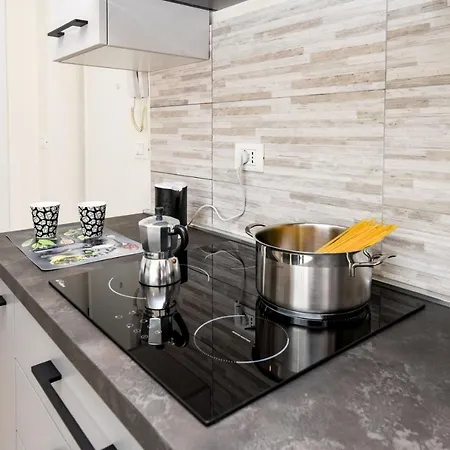 Holiday home Marta Sirmione